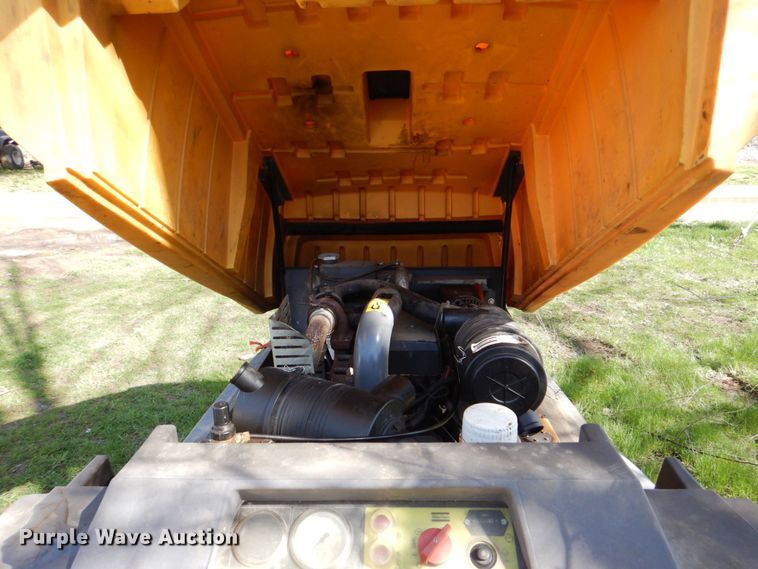 image for item MF9056 2014 Atlas Copco XAS185  air compressor