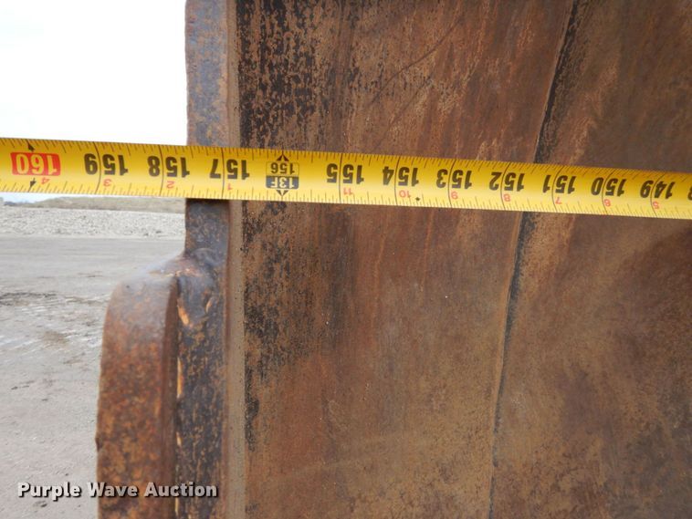 image for item MF9547 2002 John Deere 1050C  dozer