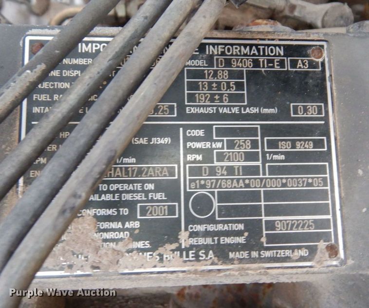 image for item MF9547 2002 John Deere 1050C  dozer