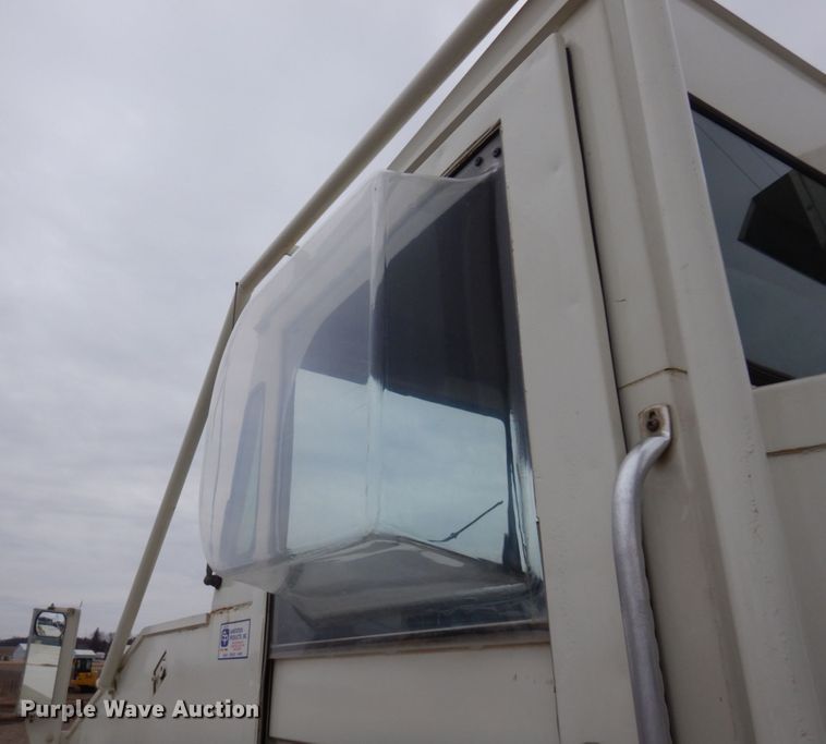 image for item MF9548 Elgin Pellican  street sweeper