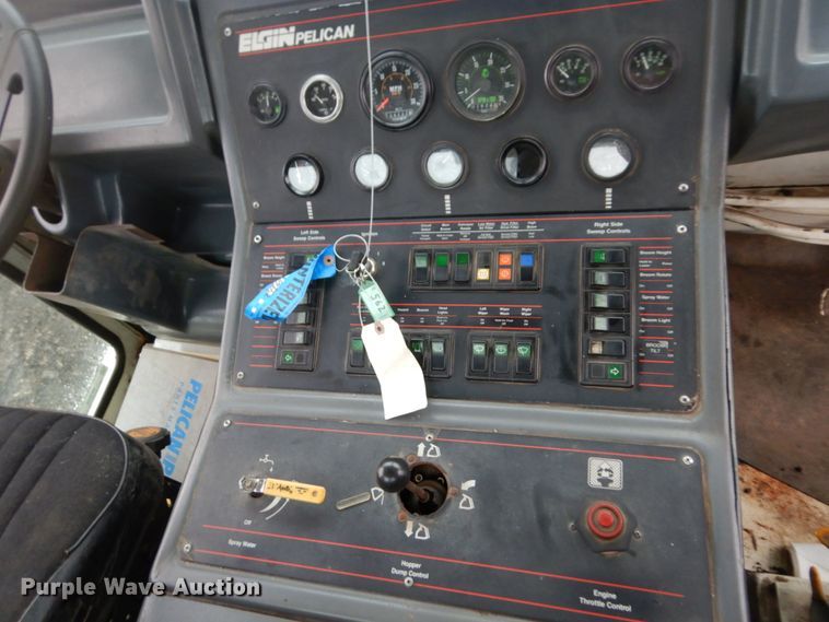 image for item MF9548 Elgin Pellican  street sweeper