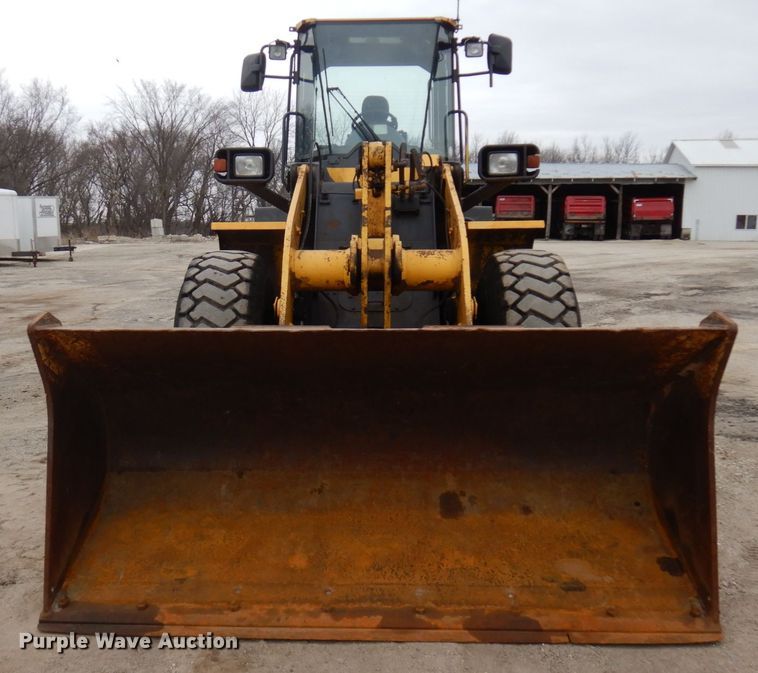 image for item MF9549 Komatsu WA250-6 wheel loader