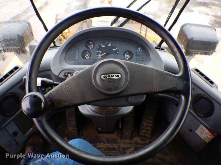 image for item MF9549 Komatsu WA250-6 wheel loader