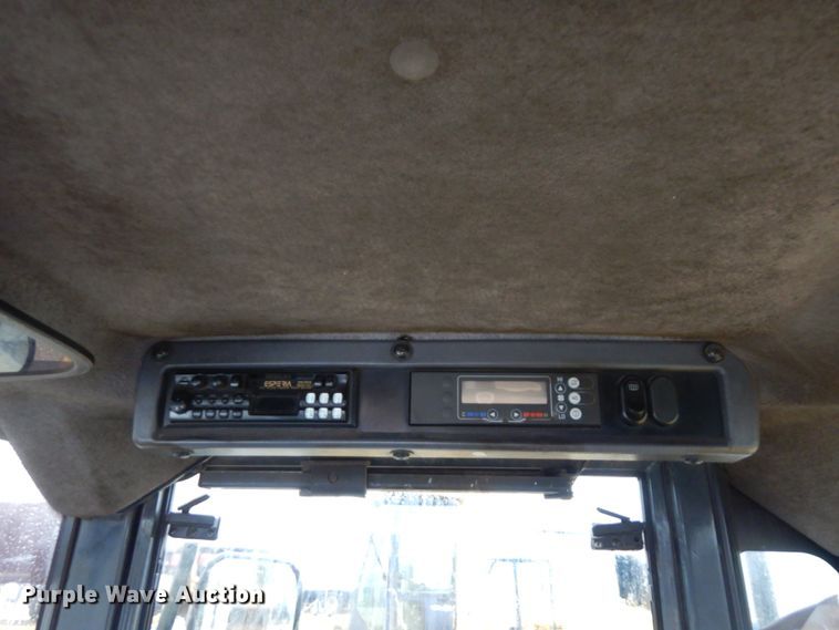 image for item MF9549 Komatsu WA250-6 wheel loader