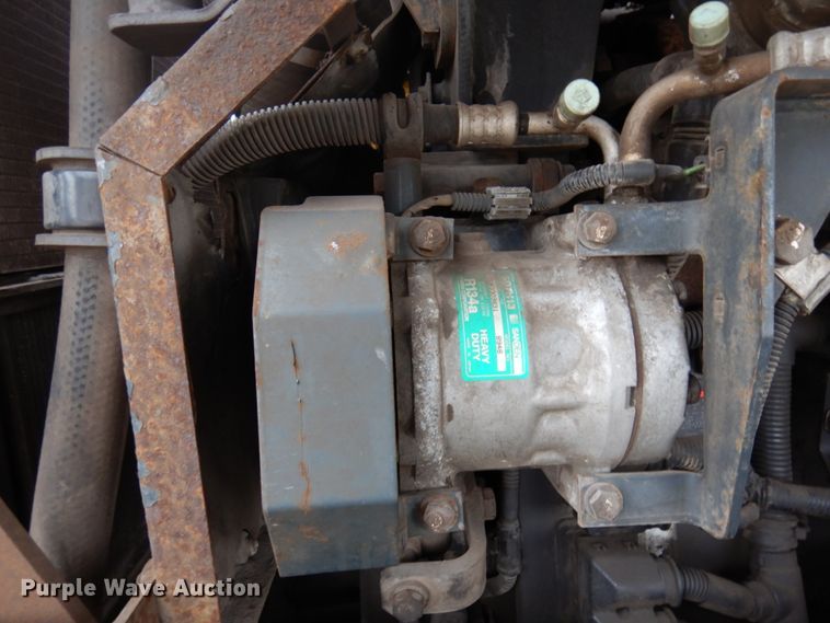 image for item MF9549 Komatsu WA250-6 wheel loader