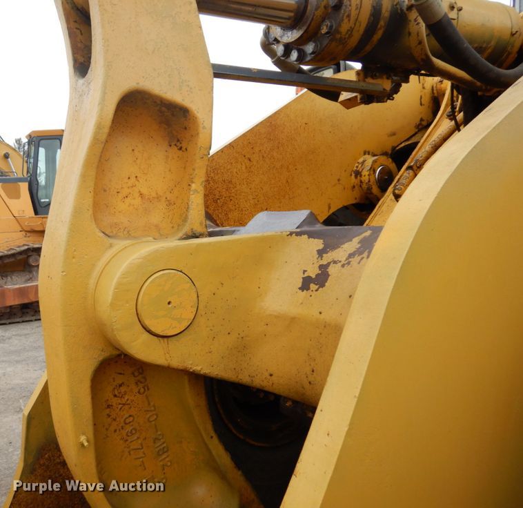 image for item MF9551 1998 Komatsu WA500-3L  wheel loader