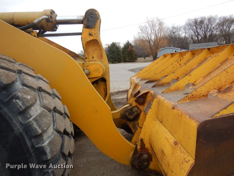 image for item MF9551 1998 Komatsu WA500-3L  wheel loader