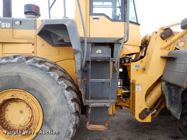 image for item MF9551 1998 Komatsu WA500-3L  wheel loader