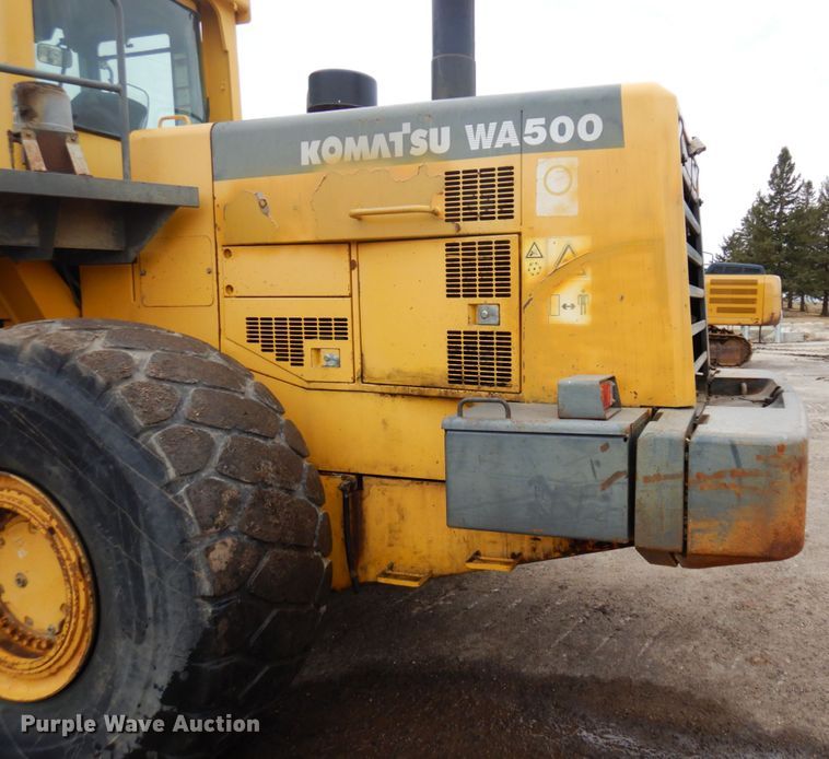 image for item MF9551 1998 Komatsu WA500-3L  wheel loader