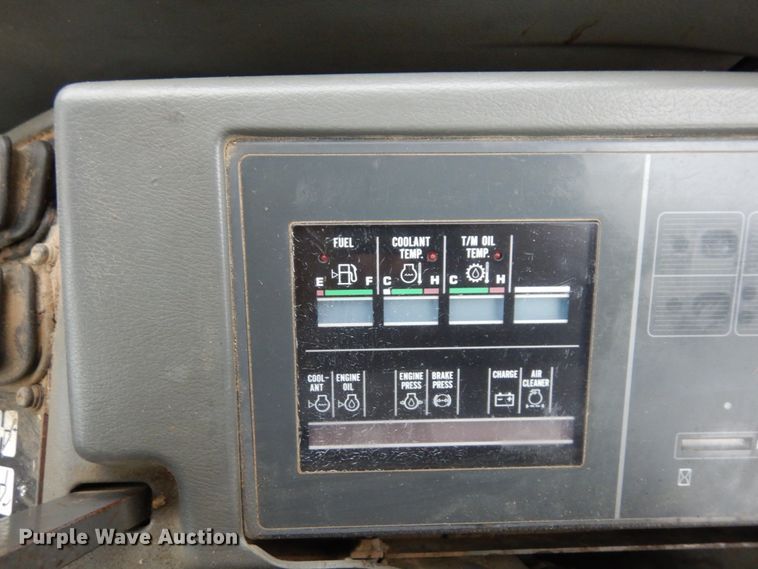 image for item MF9551 1998 Komatsu WA500-3L  wheel loader