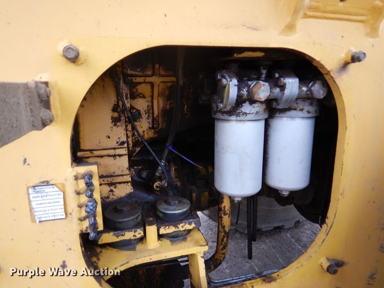 image for item MF9551 1998 Komatsu WA500-3L  wheel loader