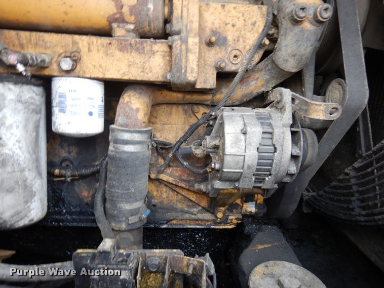 image for item MF9551 1998 Komatsu WA500-3L  wheel loader