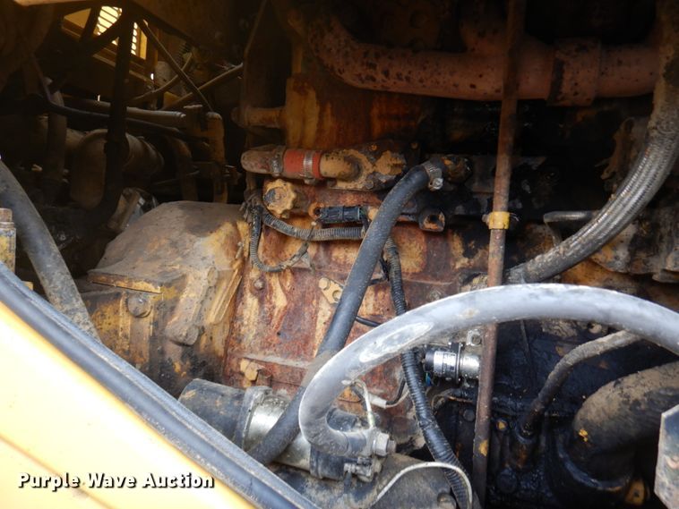 image for item MF9551 1998 Komatsu WA500-3L  wheel loader