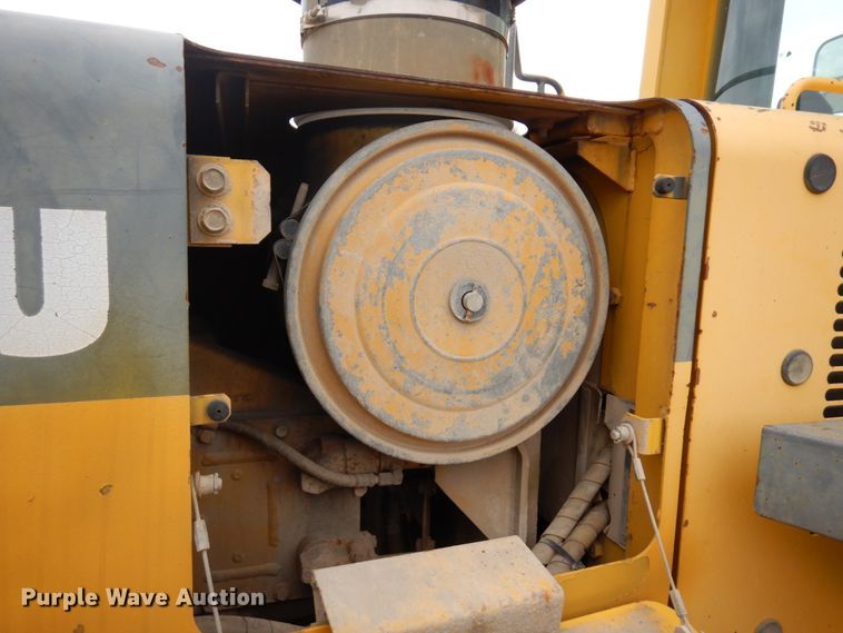 image for item MF9551 1998 Komatsu WA500-3L  wheel loader