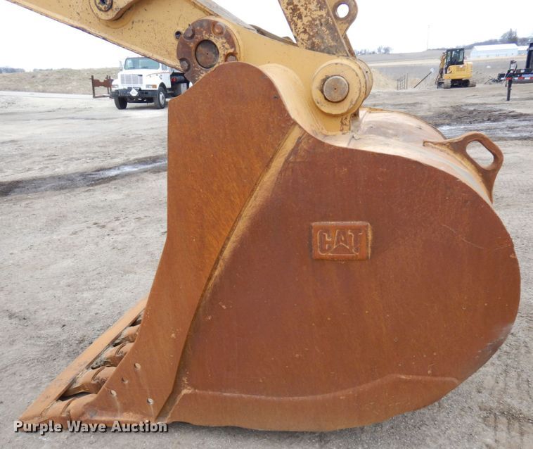 image for item MF9552 2012 Caterpillar 336E L  excavator