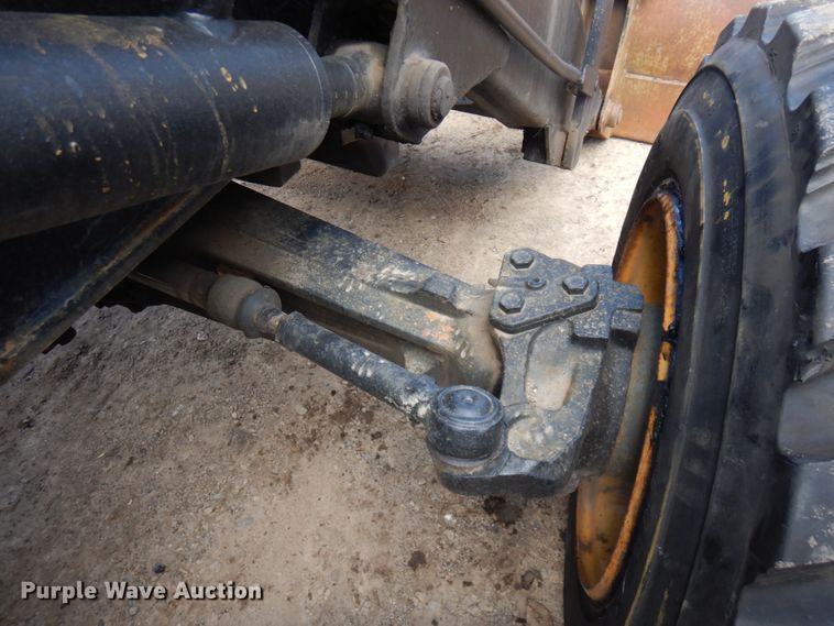 image for item MF9564 New Holland 555E  backhoe