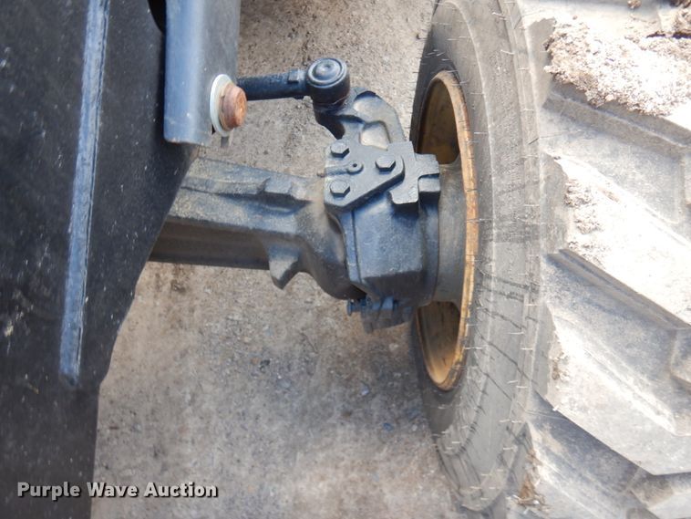 image for item MF9564 New Holland 555E  backhoe