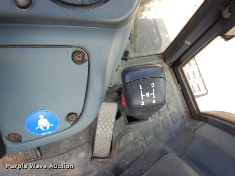 image for item MF9564 New Holland 555E  backhoe