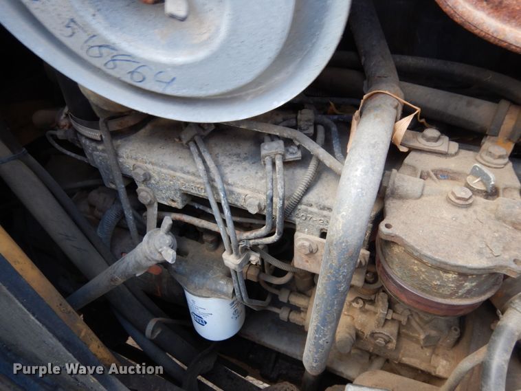 image for item MF9564 New Holland 555E  backhoe