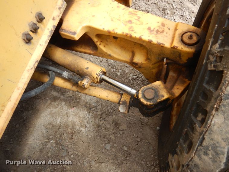 image for item MF9565 John Deere 310E  backhoe