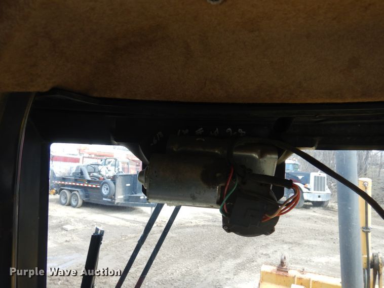 image for item MF9565 John Deere 310E  backhoe