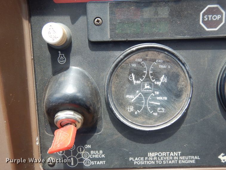 image for item MF9565 John Deere 310E  backhoe