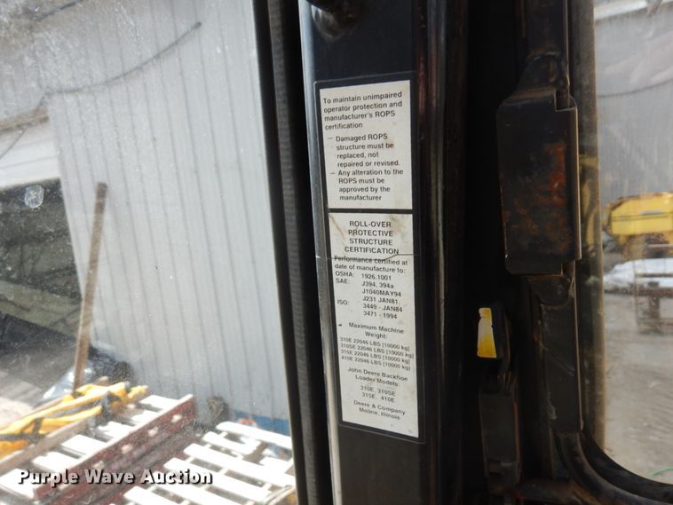 image for item MF9565 John Deere 310E  backhoe