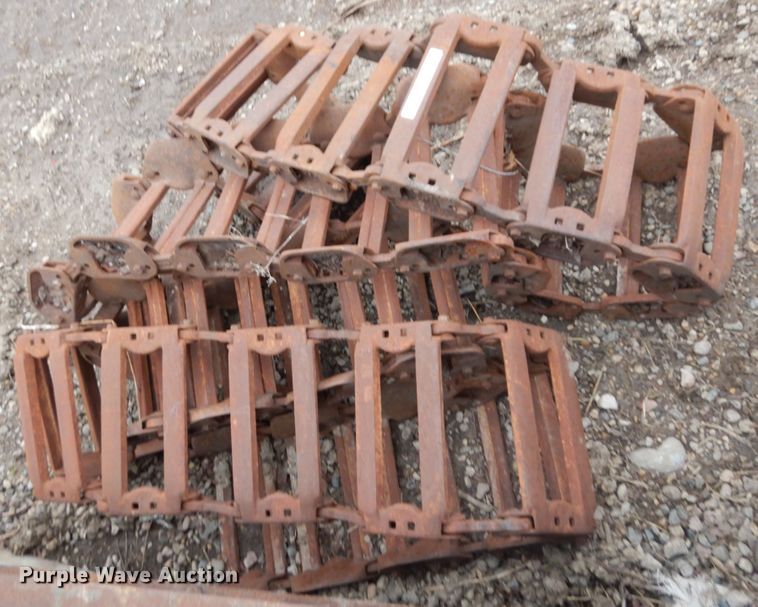 image for item MF9568 15"W over the tire tracks