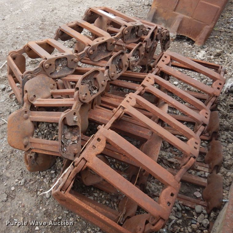 image for item MF9568 15"W over the tire tracks