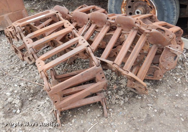 image for item MF9568 15"W over the tire tracks