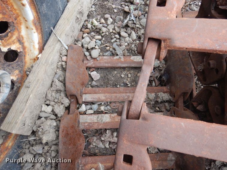 image for item MF9568 15"W over the tire tracks