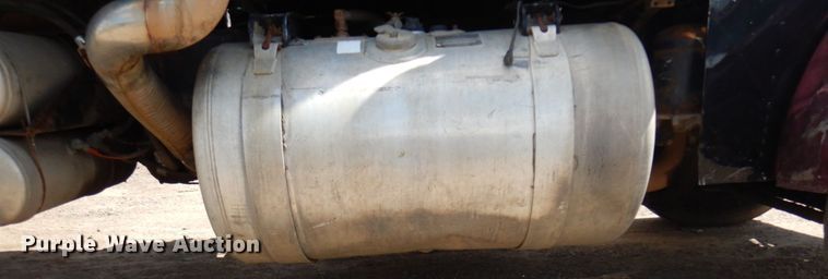 image for item MF9570 1998 Peterbilt 379  dump truck