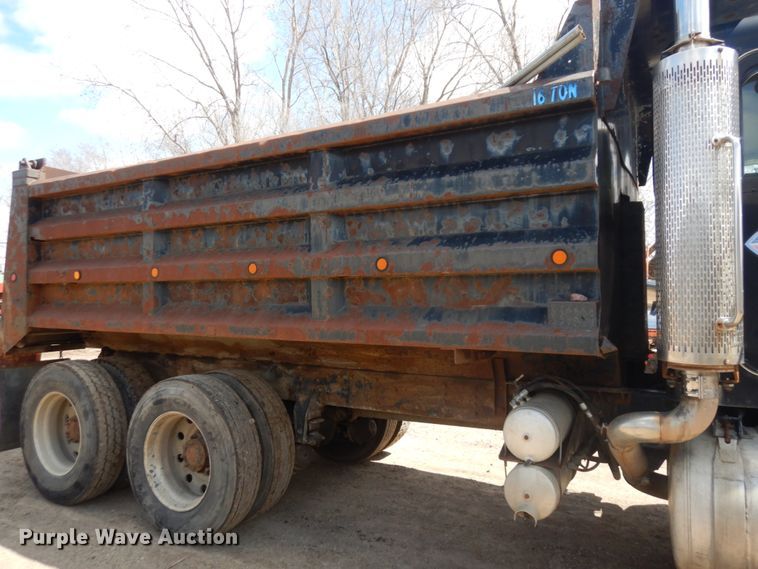 image for item MF9570 1998 Peterbilt 379  dump truck