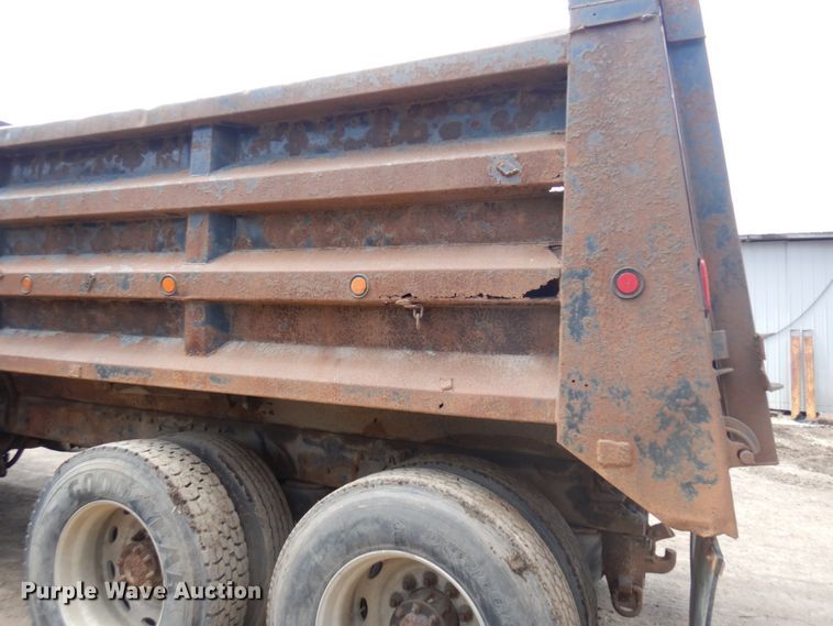 image for item MF9570 1998 Peterbilt 379  dump truck