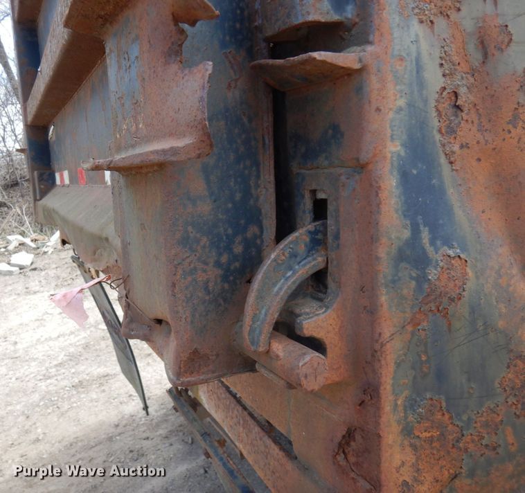 image for item MF9570 1998 Peterbilt 379  dump truck