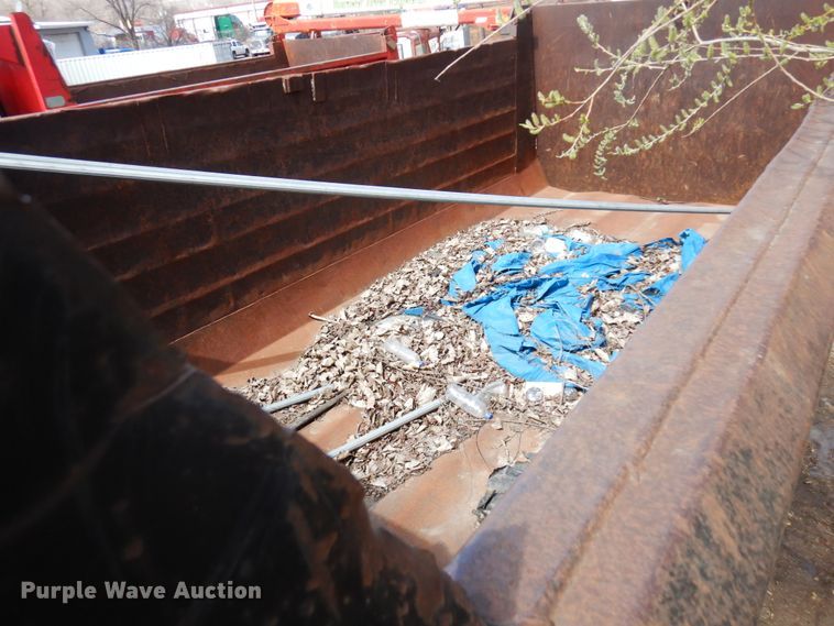 image for item MF9570 1998 Peterbilt 379  dump truck