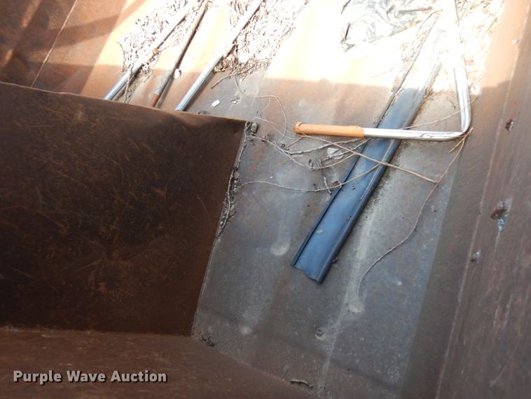 image for item MF9570 1998 Peterbilt 379  dump truck