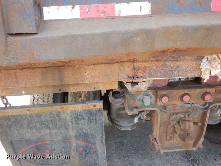 image for item MF9570 1998 Peterbilt 379  dump truck