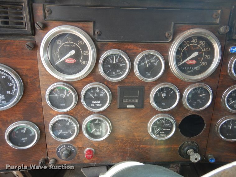 image for item MF9570 1998 Peterbilt 379  dump truck