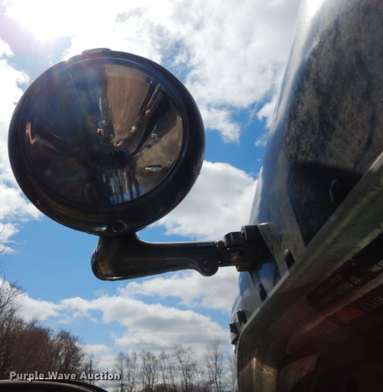 image for item MF9570 1998 Peterbilt 379  dump truck