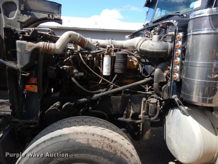 image for item MF9570 1998 Peterbilt 379  dump truck