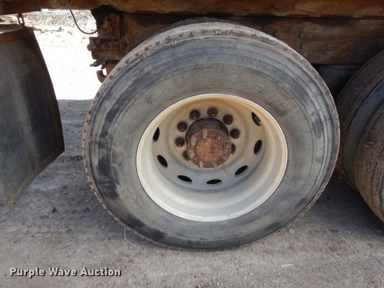 image for item MF9570 1998 Peterbilt 379  dump truck