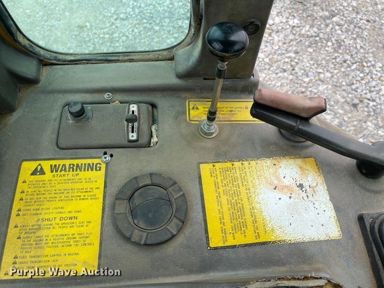 image for item MJ9670 1991 Fiat-Allis FL10E  track loader