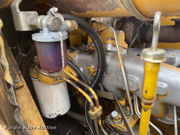 image for item MJ9670 1991 Fiat-Allis FL10E  track loader