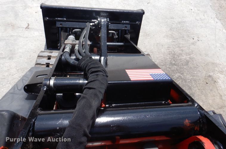 image for item MU9544 2017 Morbark Boxer 320  compact utility loader