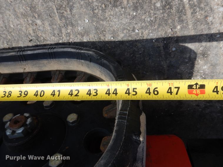 image for item MU9544 2017 Morbark Boxer 320  compact utility loader