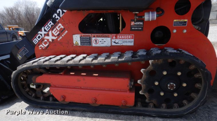 image for item MU9544 2017 Morbark Boxer 320  compact utility loader