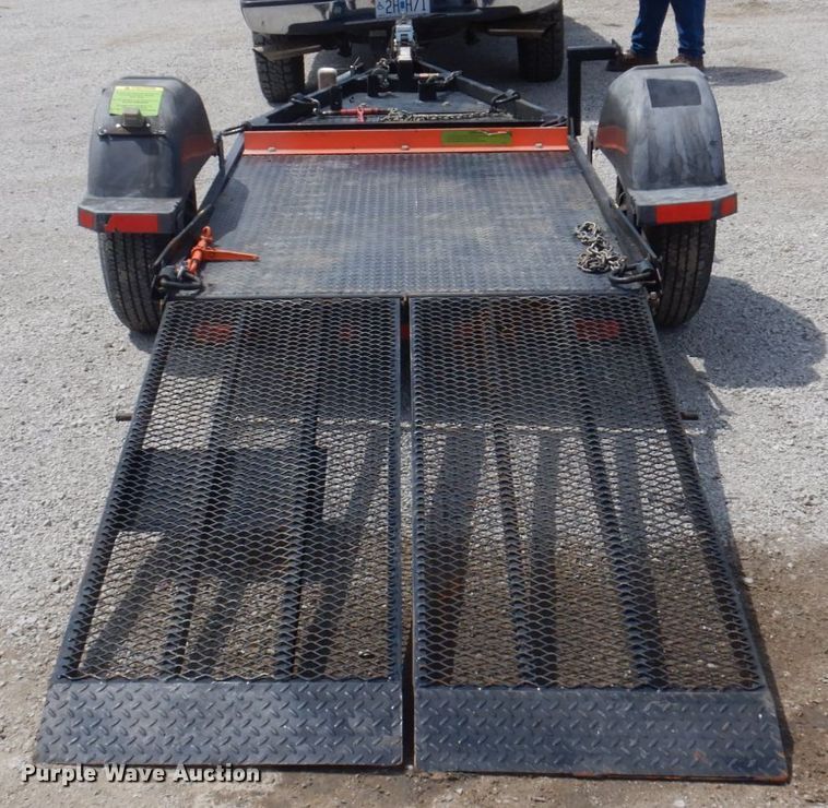 image for item MU9544 2017 Morbark Boxer 320  compact utility loader