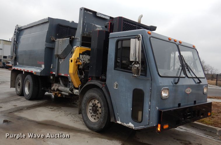 image for item DJ2758 2011 Crane Carrier LET2-26-UNK  refuse truck