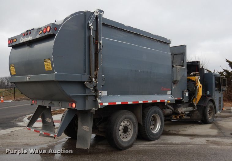 image for item DJ2758 2011 Crane Carrier LET2-26-UNK  refuse truck